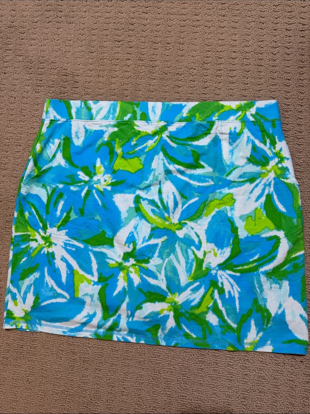 Belle by Kim Gravel Blue, Green & White Floral Tropical Stretch Skort. Size 2X.